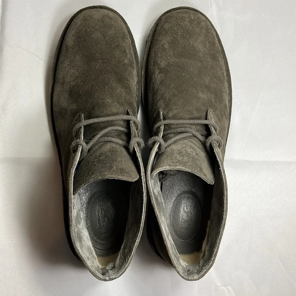 UGG Leighton Chukka Suede Boots, Men’s 13 EU 47 Brown 2-hole lace up, 1005487